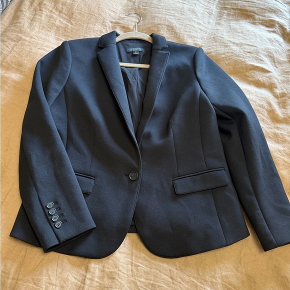 Ann Taylor Jackets & Blazers - Ann Taylor Women's Black classic office minimalist Blazer jacket